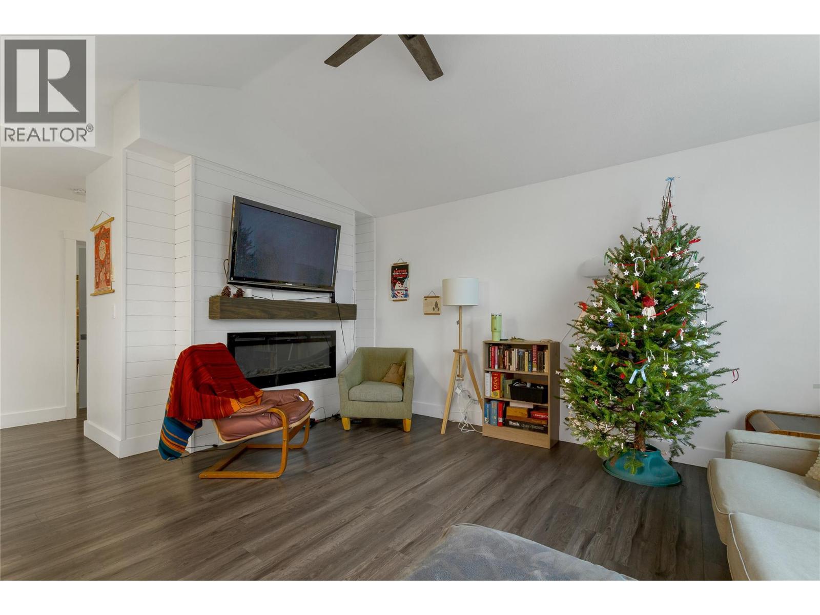  1527 40 Street, Vernon