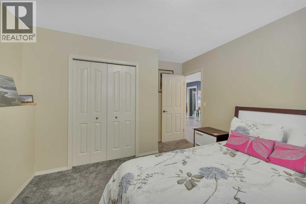 114 Old Boomer Road, Sylvan Lake