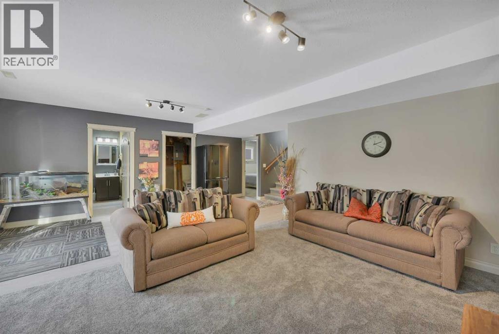 114 Old Boomer Road, Sylvan Lake