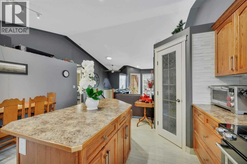 114 Old Boomer Road, Sylvan Lake