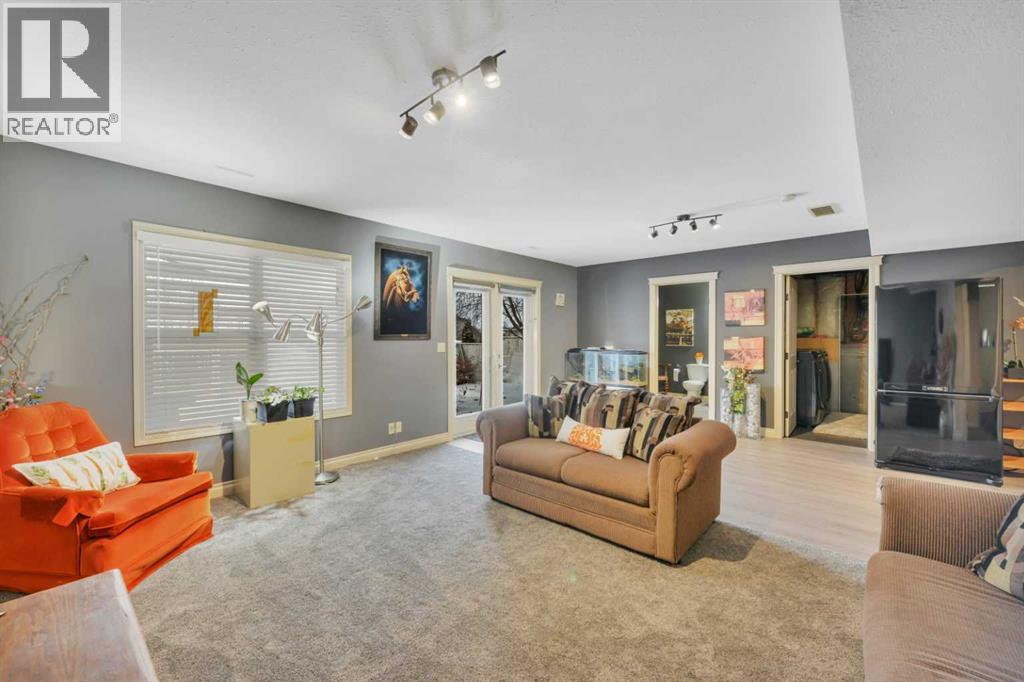 114 Old Boomer Road, Sylvan Lake