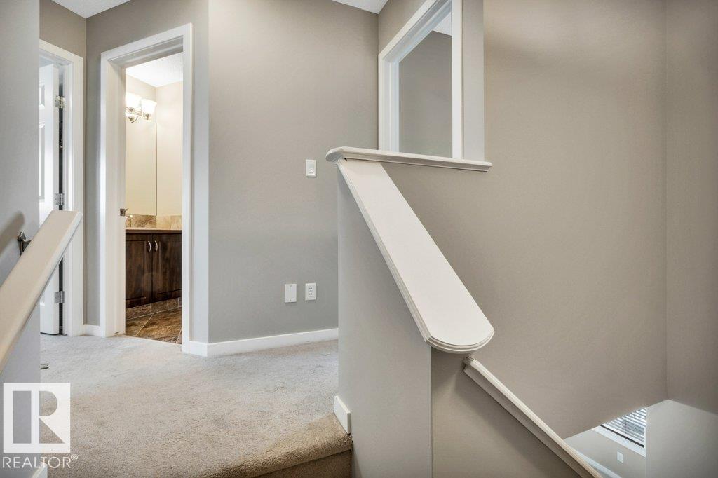 1512 70 ST SW SW, Edmonton