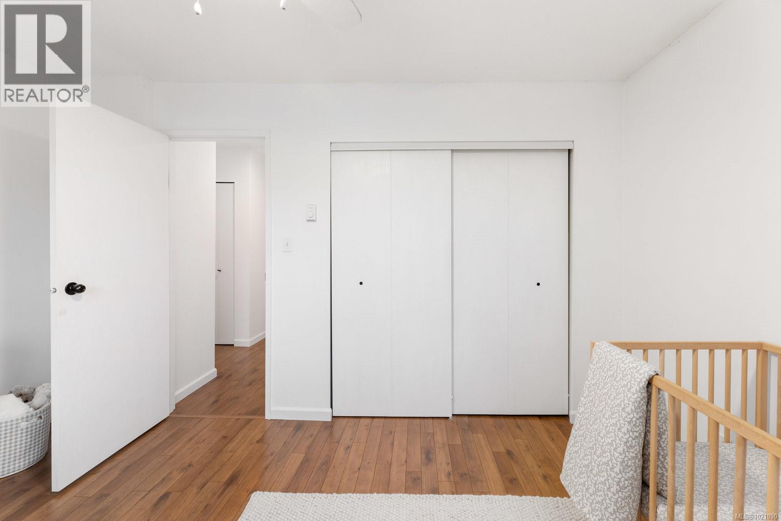  492 Meredith Crescent, Saanich