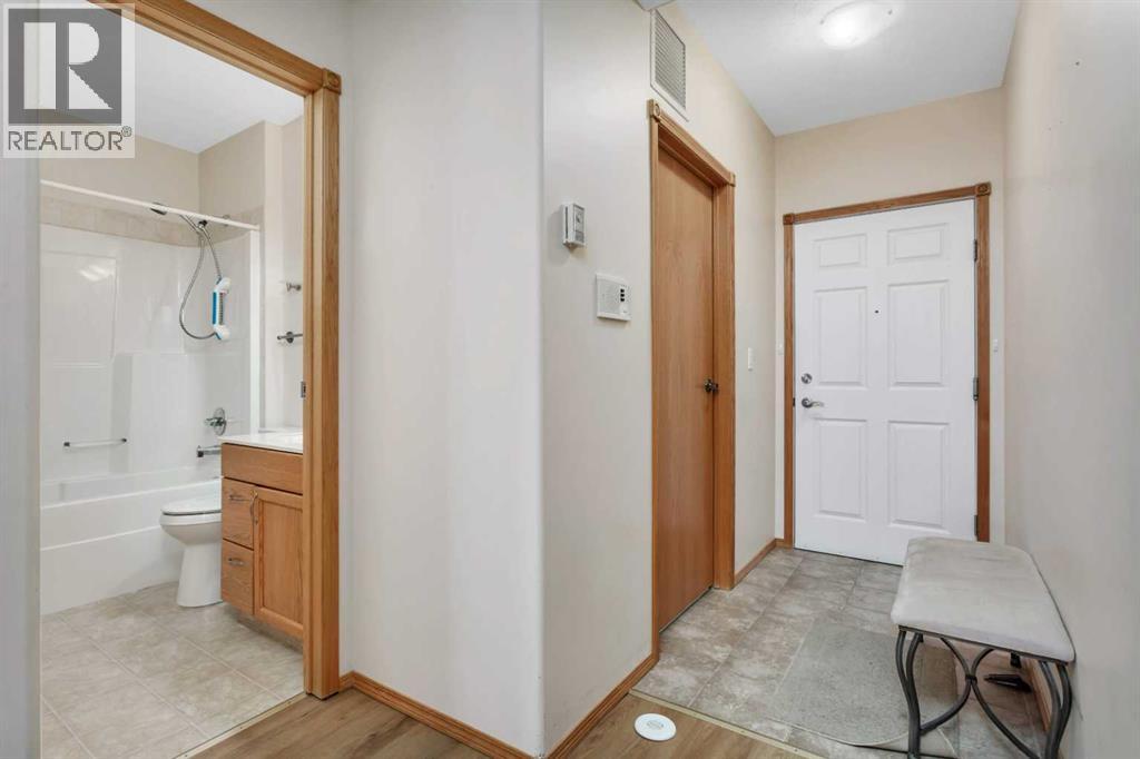 4612 50 Avenue, Innisfail