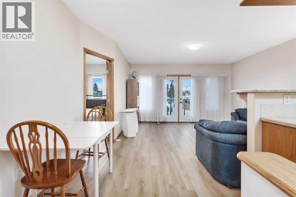 4612 50 Avenue, Innisfail