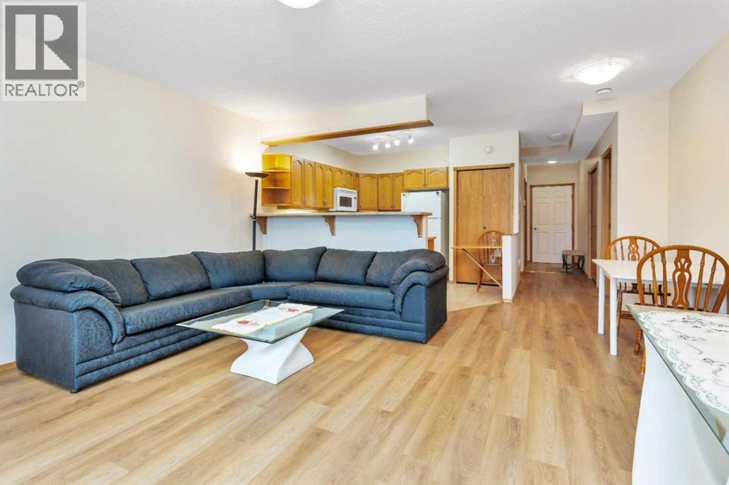 4612 50 Avenue, Innisfail