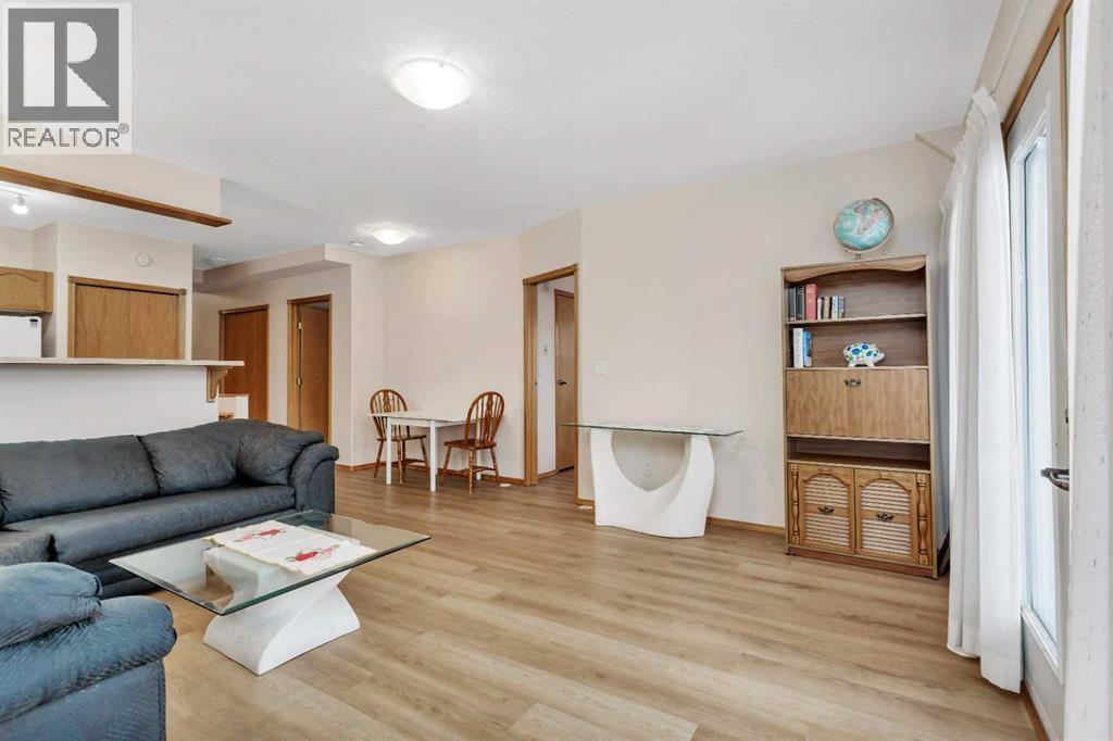 4612 50 Avenue, Innisfail