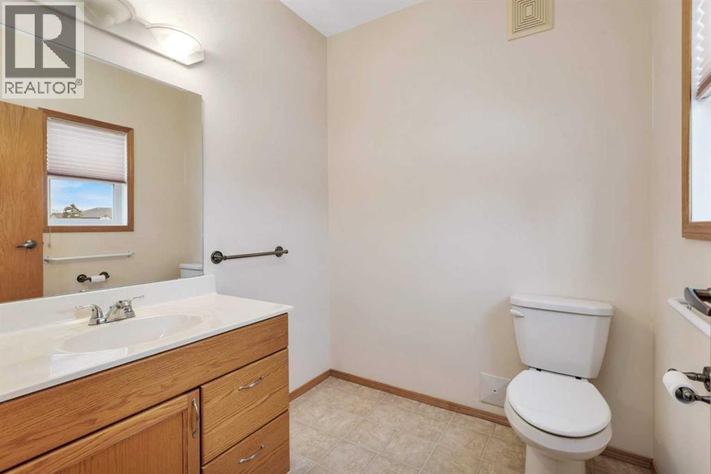 4612 50 Avenue, Innisfail