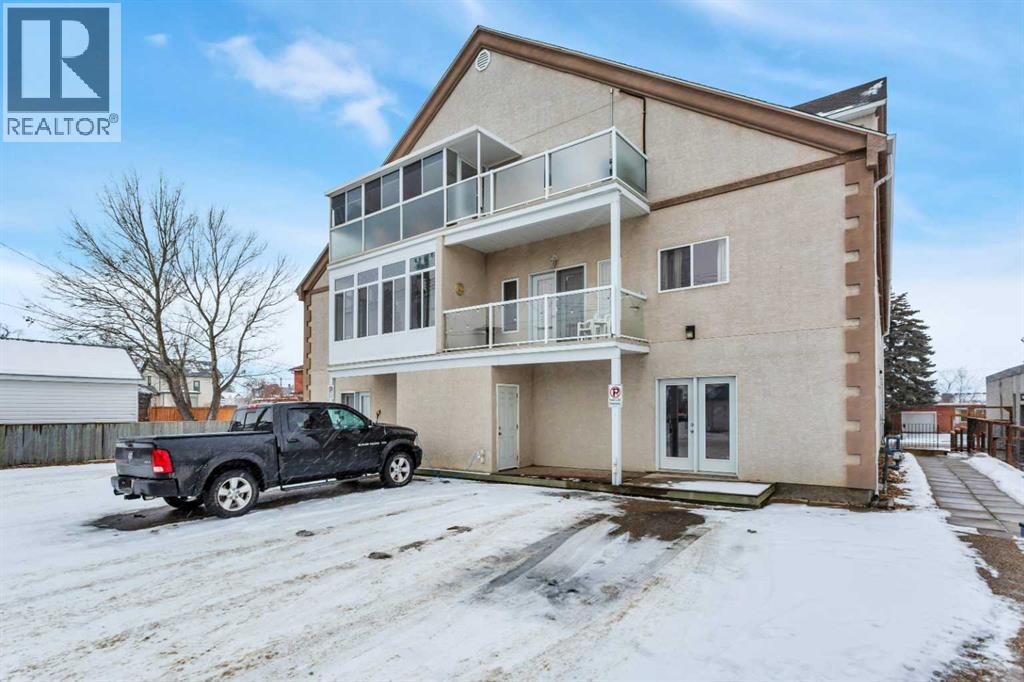 4612 50 Avenue, Innisfail