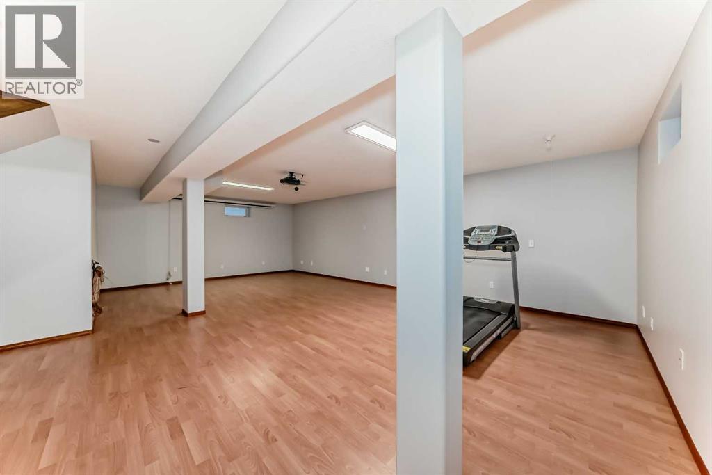 Single Family House for Sale in  Hidden Valley Drive NW Hidden Valley Calgary 