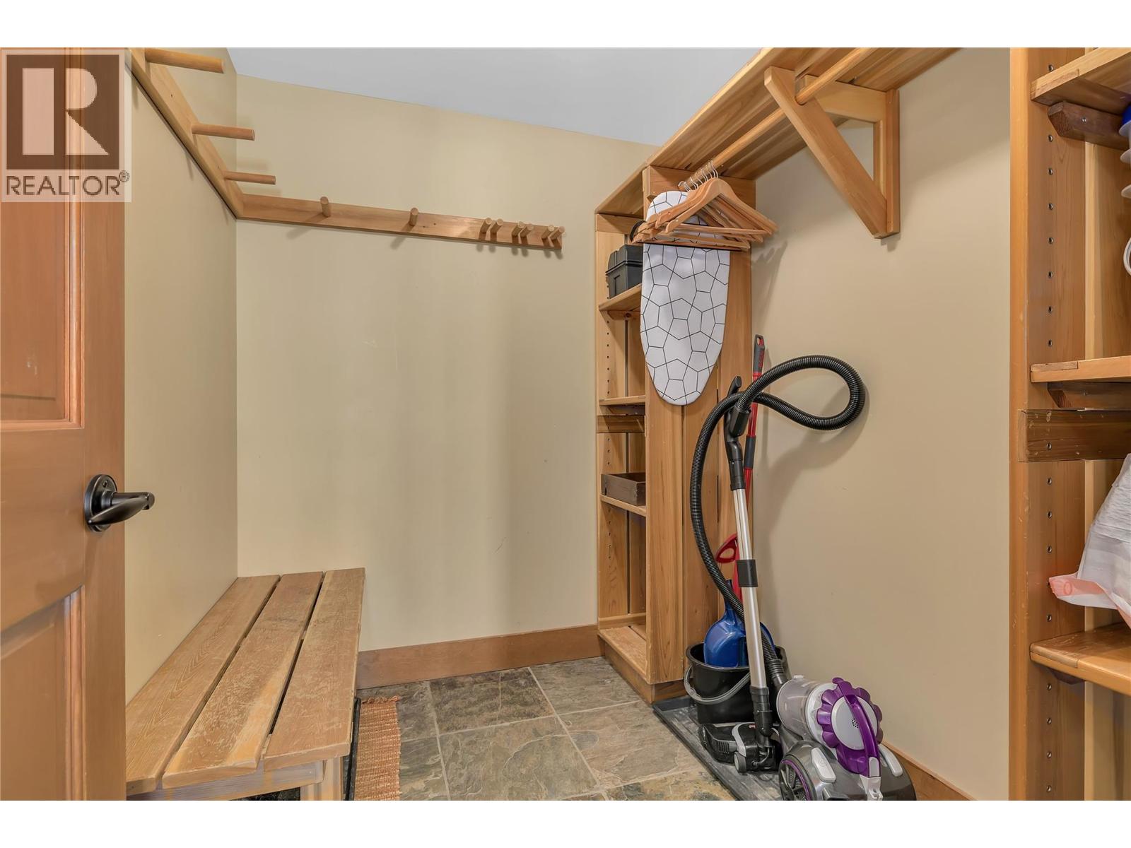 9 80 Kettleview Road, Big White