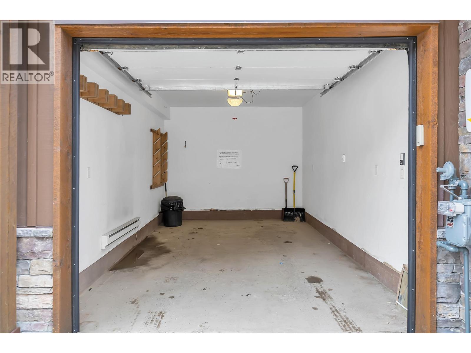 9 80 Kettleview Road, Big White