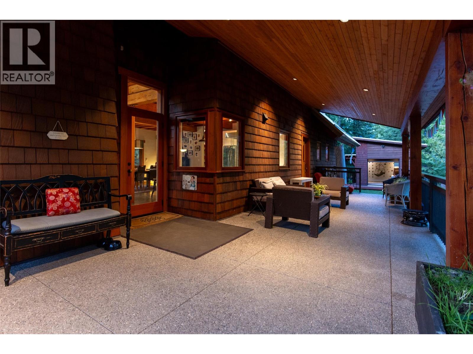 20 Alpine Trails Crescent, Fernie