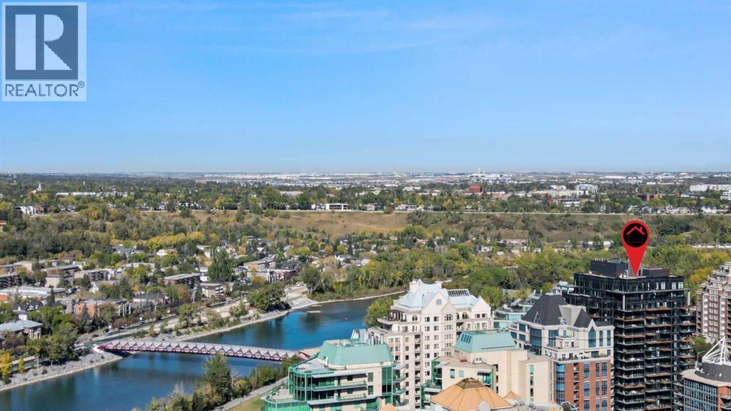 Single Family House for Sale in    Avenue SW Eau Claire Calgary 