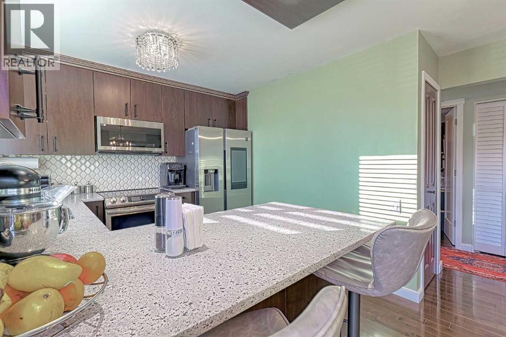 Single Family House Bi-level for Sale in  Rundlehorn Drive NE Rundle Calgary 