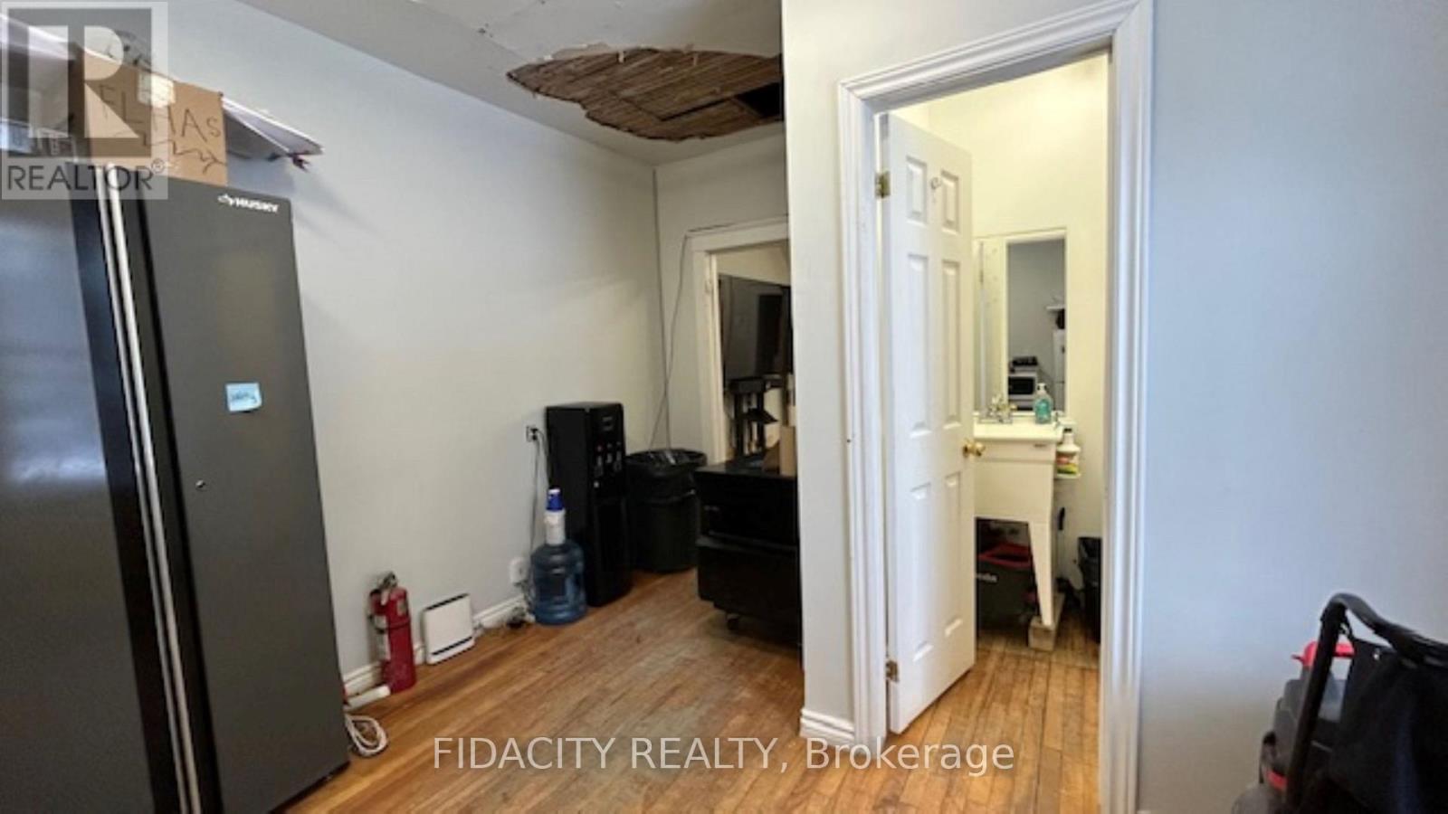 87 RICHMOND ROAD - 3