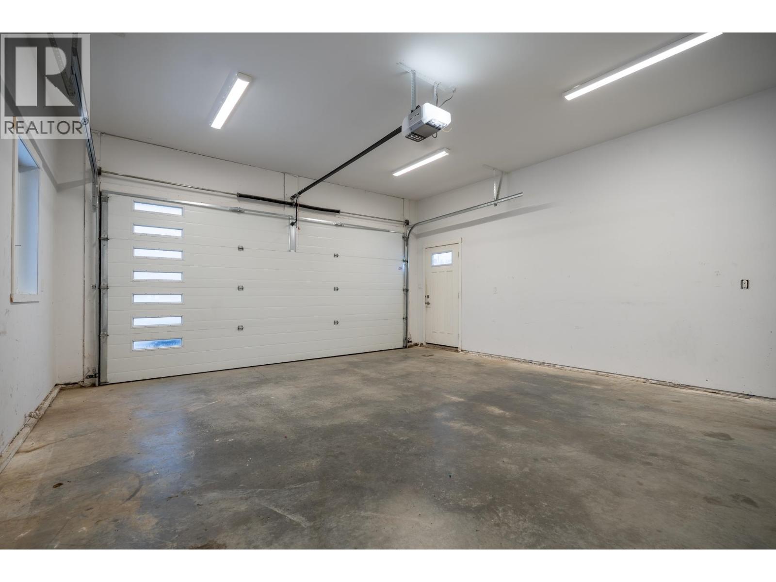 4724 GANNETT ROAD, Prince George