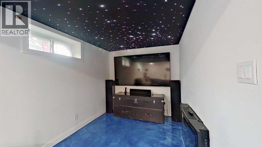 Single Family House Bungalow for Sale in   Street NE Mayland Heights Calgary 