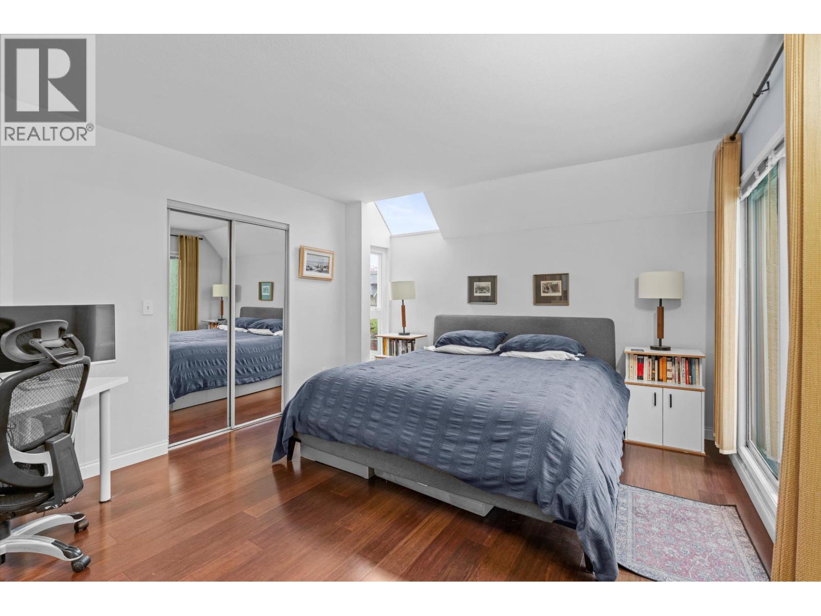 2 410 MAHON AVENUE, North Vancouver