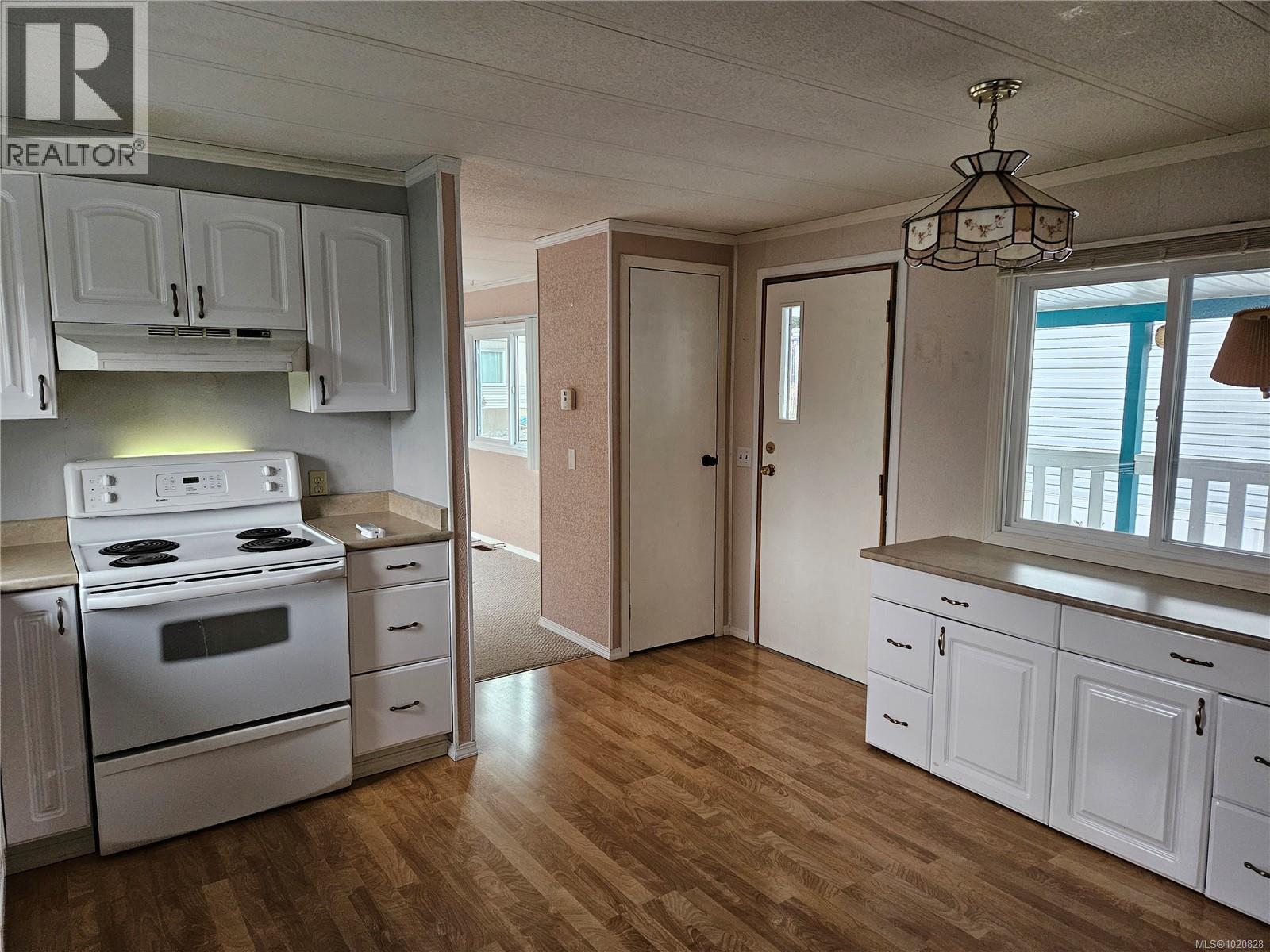 #26 10980 WESTDOWNE RD - 15