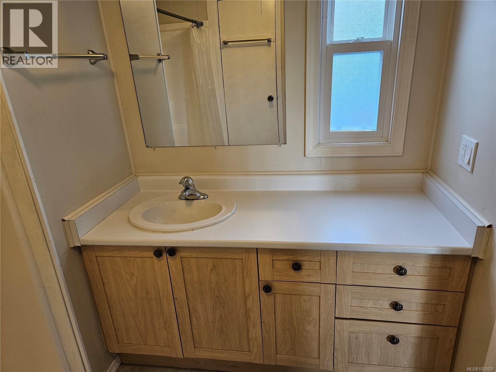 #26 10980 WESTDOWNE RD - 25