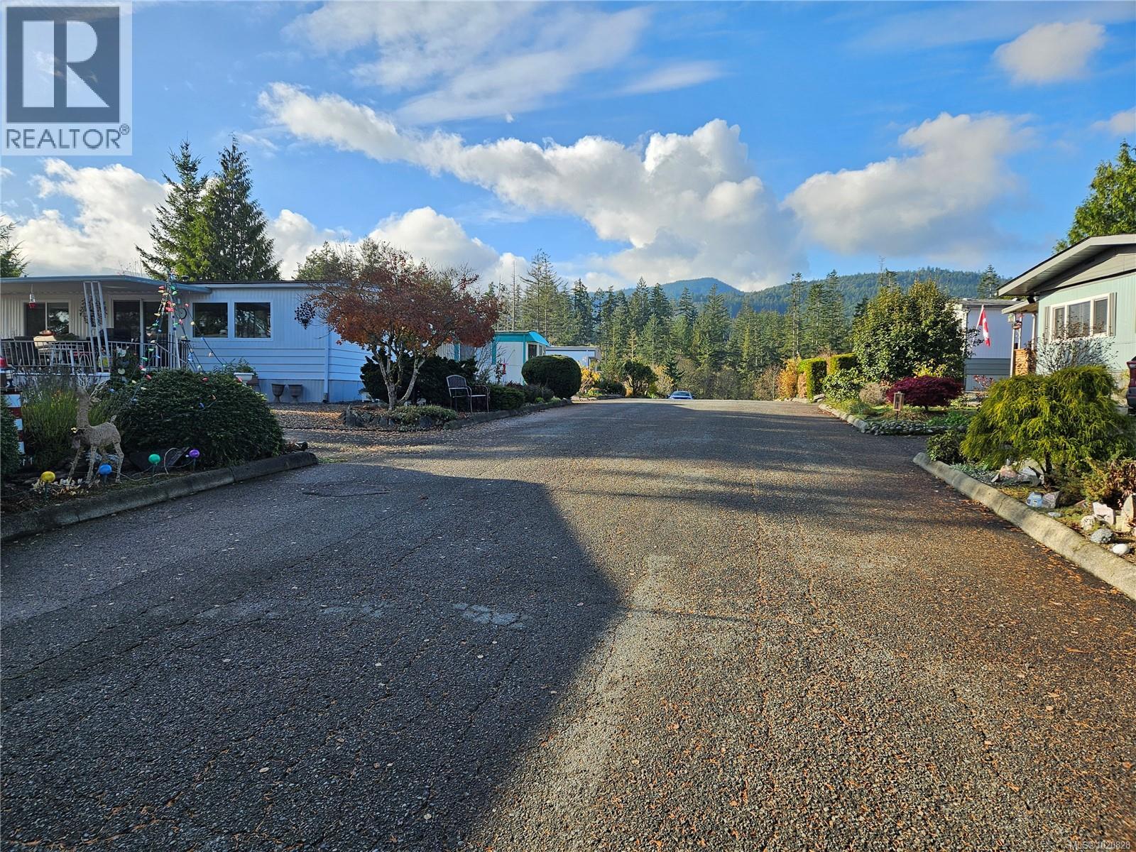 #26 10980 WESTDOWNE RD - 30