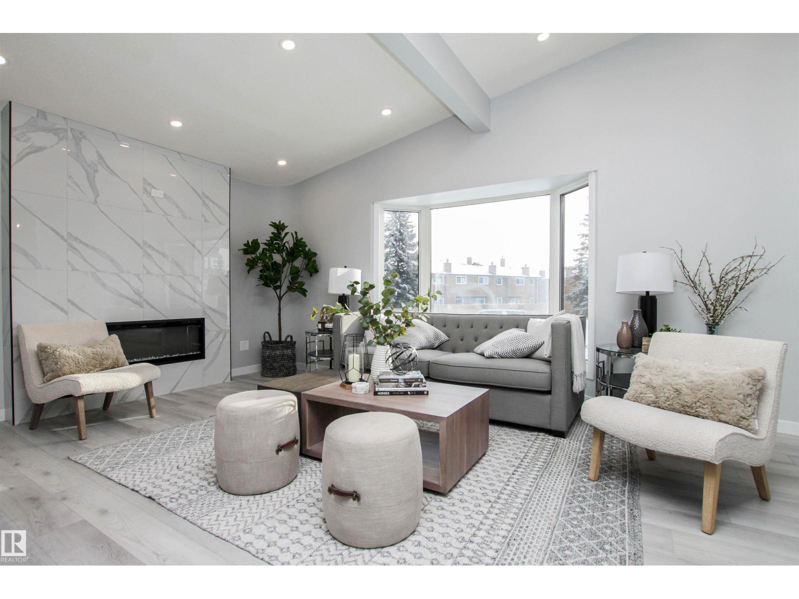 18616 66 AV NW, Edmonton