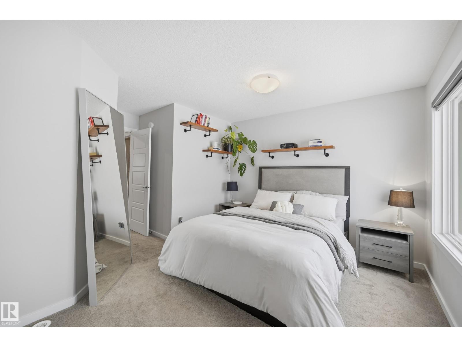 #23 215 SADDLEBACK RD NW NW, Edmonton