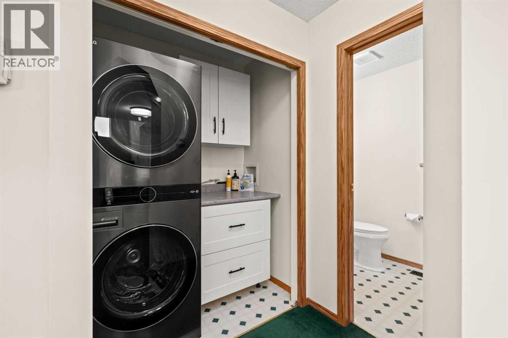 Single Family House for Sale in  Hidden Valley Drive NW Hidden Valley Calgary 