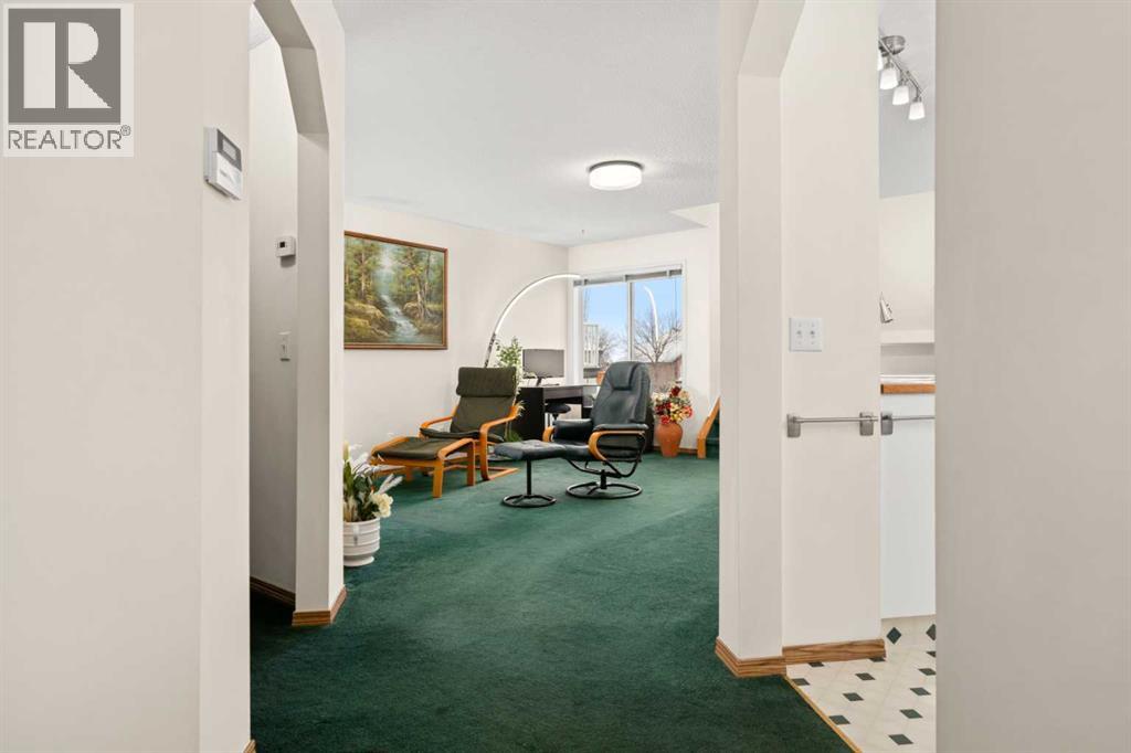 Single Family House for Sale in  Hidden Valley Drive NW Hidden Valley Calgary 