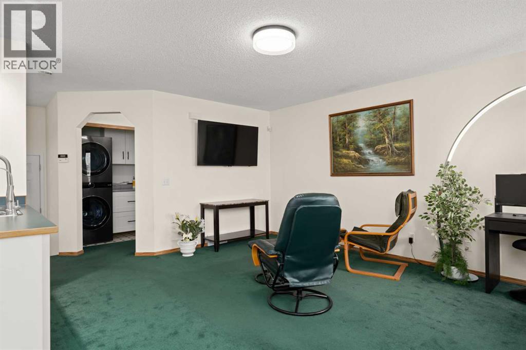 Single Family House for Sale in  Hidden Valley Drive NW Hidden Valley Calgary 