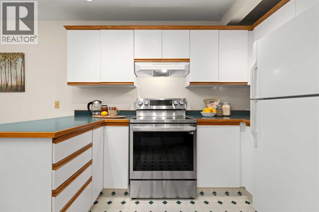 Single Family House for Sale in  Hidden Valley Drive NW Hidden Valley Calgary 