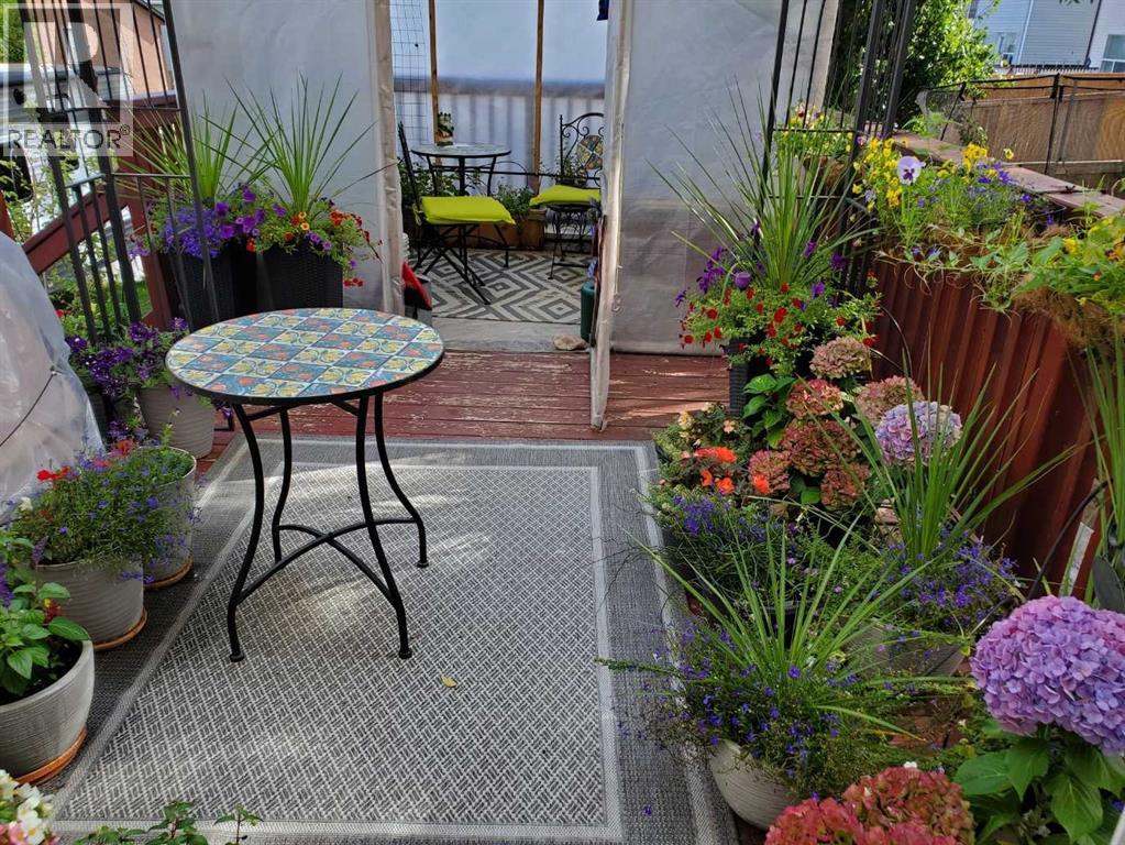 Single Family House for Sale in  Hidden Valley Drive NW Hidden Valley Calgary 