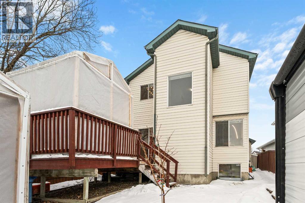 Single Family House for Sale in  Hidden Valley Drive NW Hidden Valley Calgary 