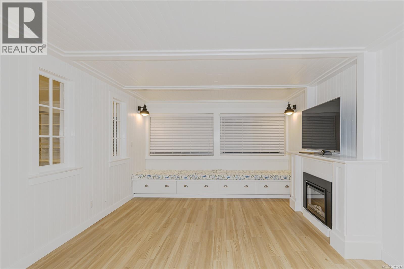 114 2100 Granite St, Oak Bay