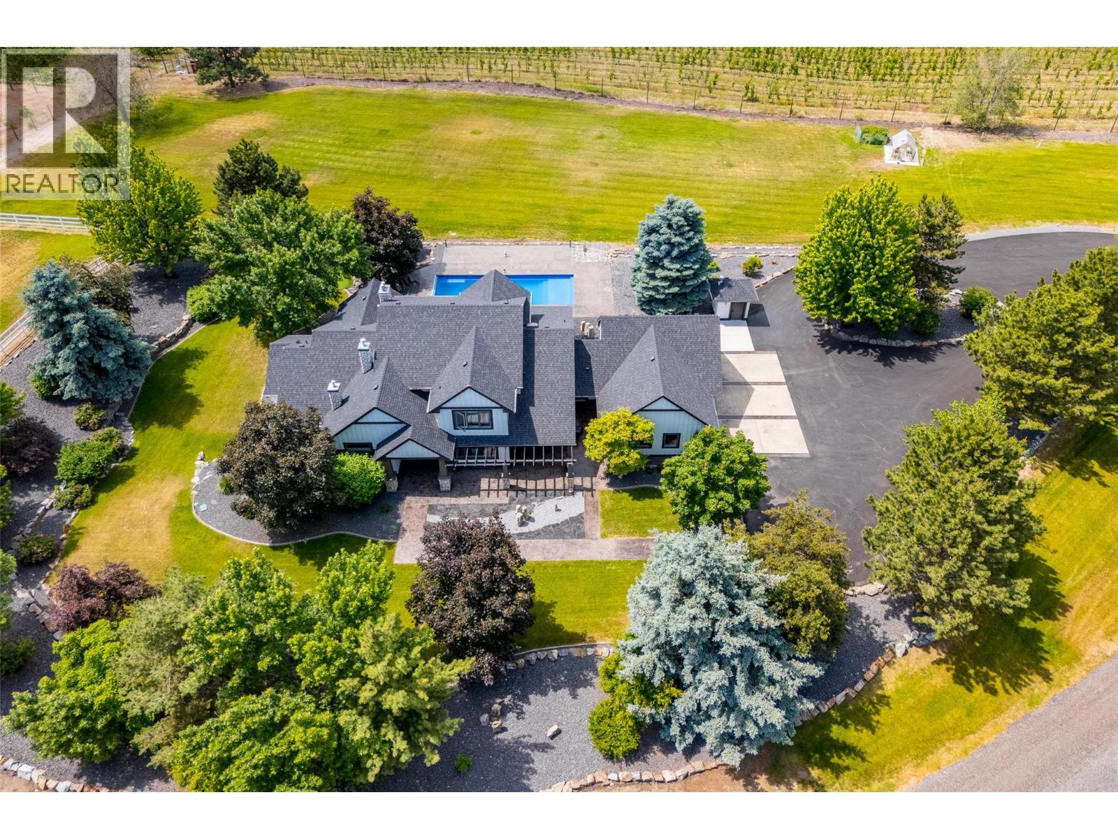 2375 Grantham Road, Kelowna