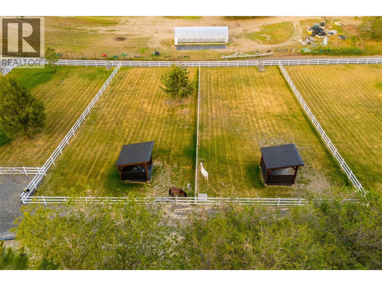 2375 Grantham Road, Kelowna