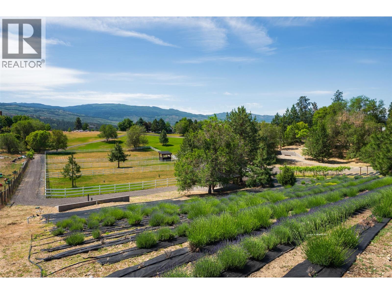 2375 Grantham Road, Kelowna