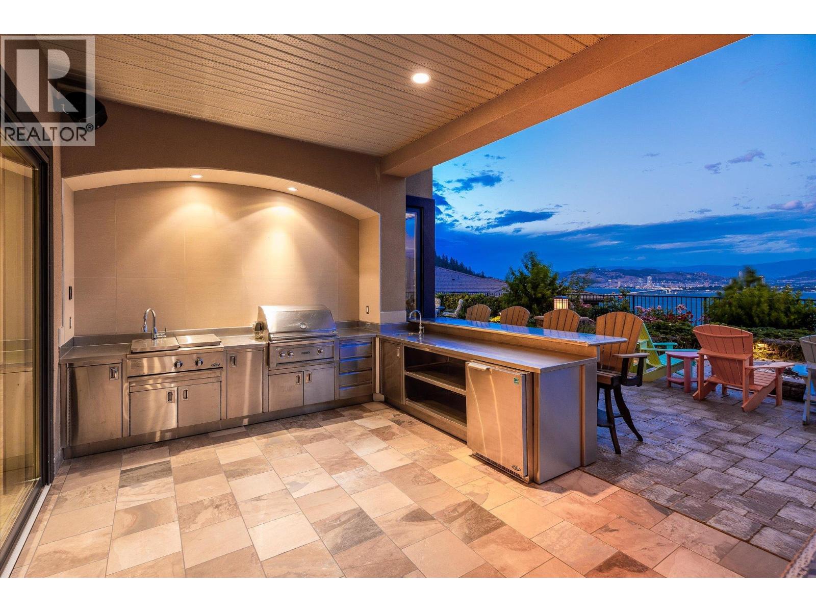  2513 Casa Palmero Drive, West Kelowna
