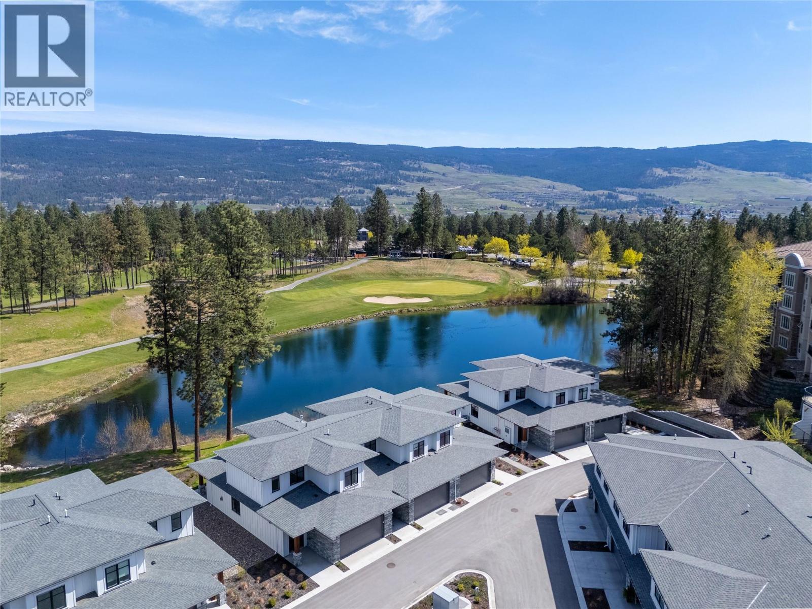 7 1979 Country Club Drive, Kelowna