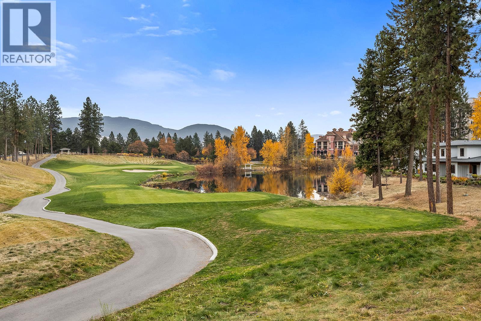 7 1979 Country Club Drive, Kelowna