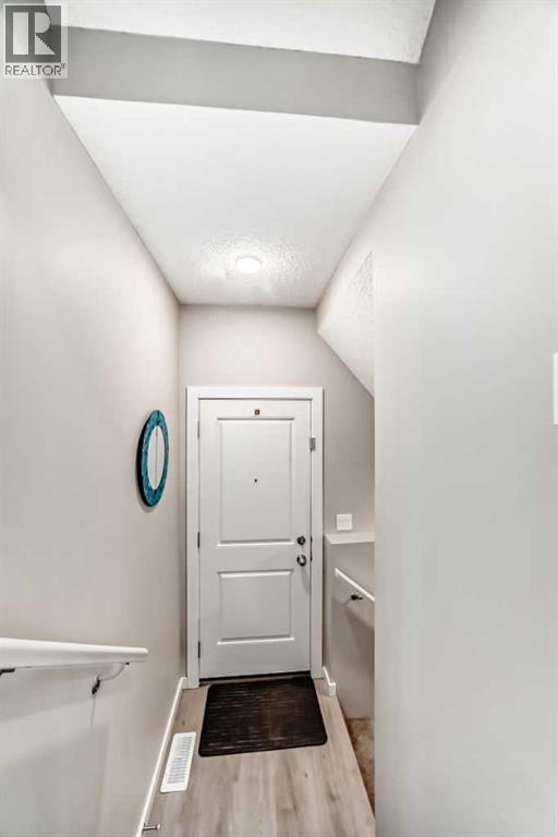 Single Family House for Sale in  Savanna Link NE Saddle Ridge Calgary 