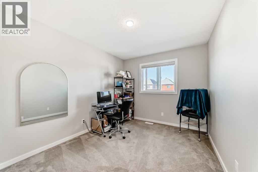 Single Family House for Sale in  Savanna Link NE Saddle Ridge Calgary 