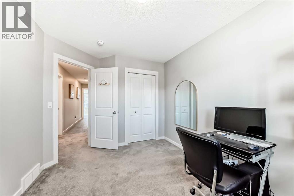 Single Family House for Sale in  Savanna Link NE Saddle Ridge Calgary 