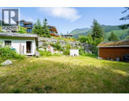 690 Shaughnessy Place, Squamish, BC V8B1J1 Photo 14