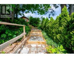 690 Shaughnessy Place, Squamish, BC V8B1J1 Photo 16