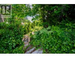 690 Shaughnessy Place, Squamish, BC V8B1J1 Photo 21
