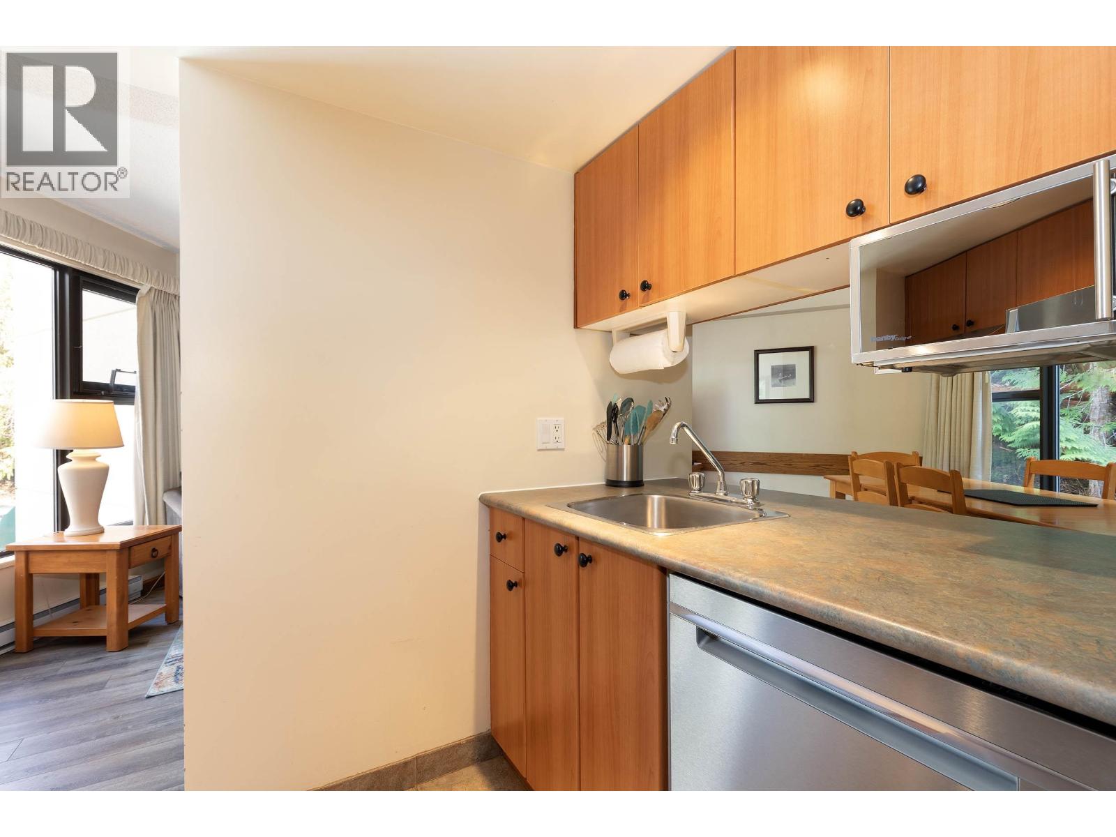 6G 2561 TRICOUNI PLACE, Whistler