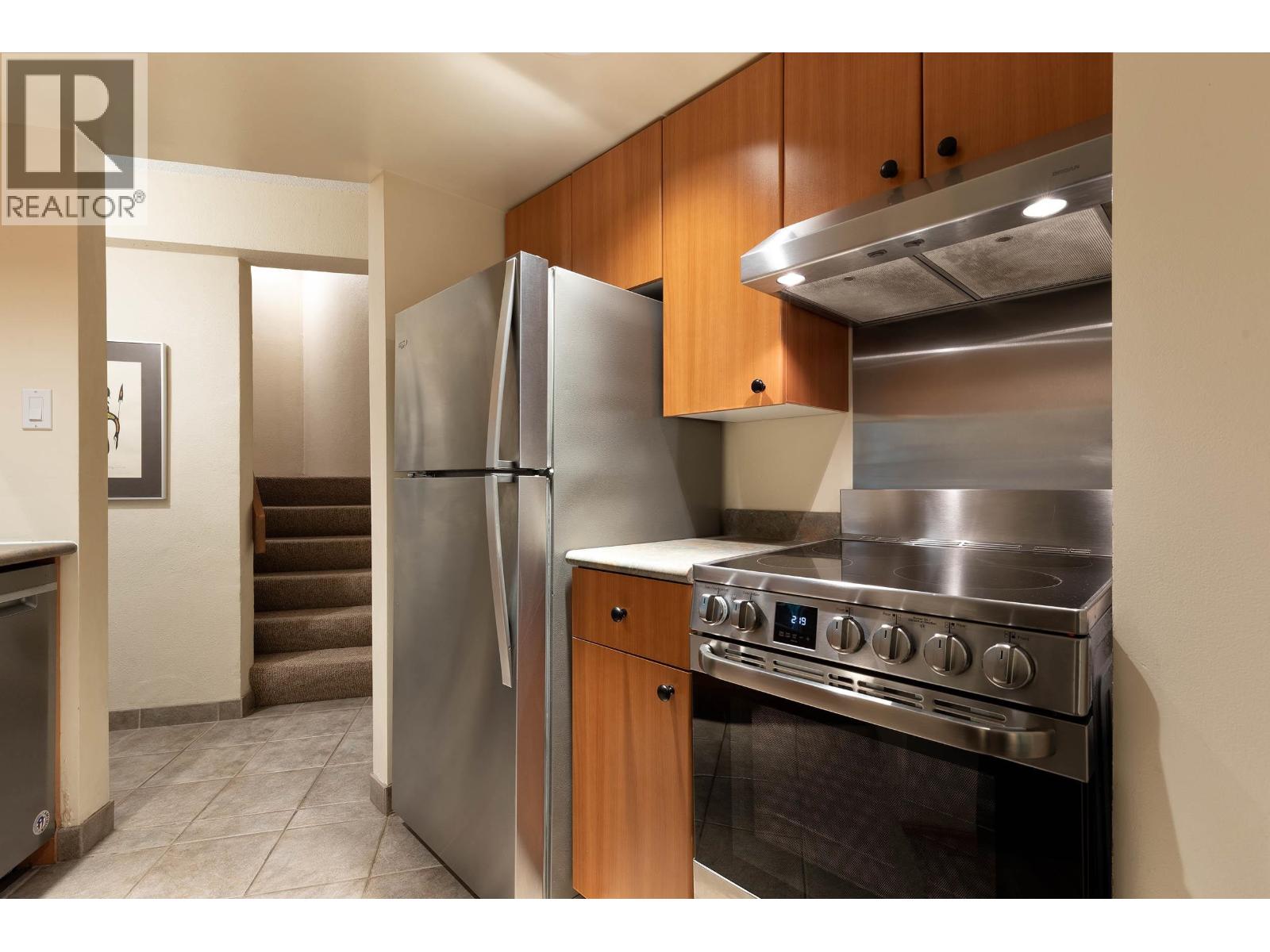 6G 2561 TRICOUNI PLACE, Whistler