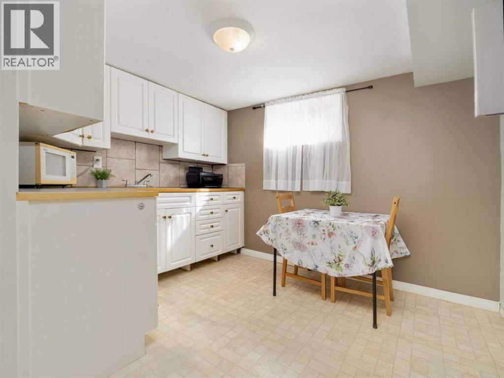 Single Family House Bungalow for Sale in   Street S Victoria Park Lethbridge 